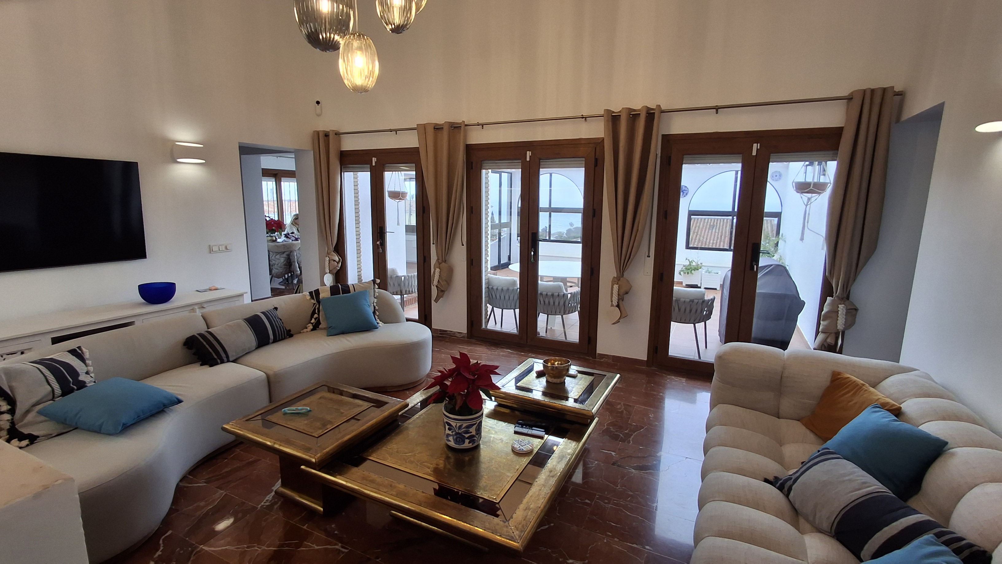 Salon & terrasse
